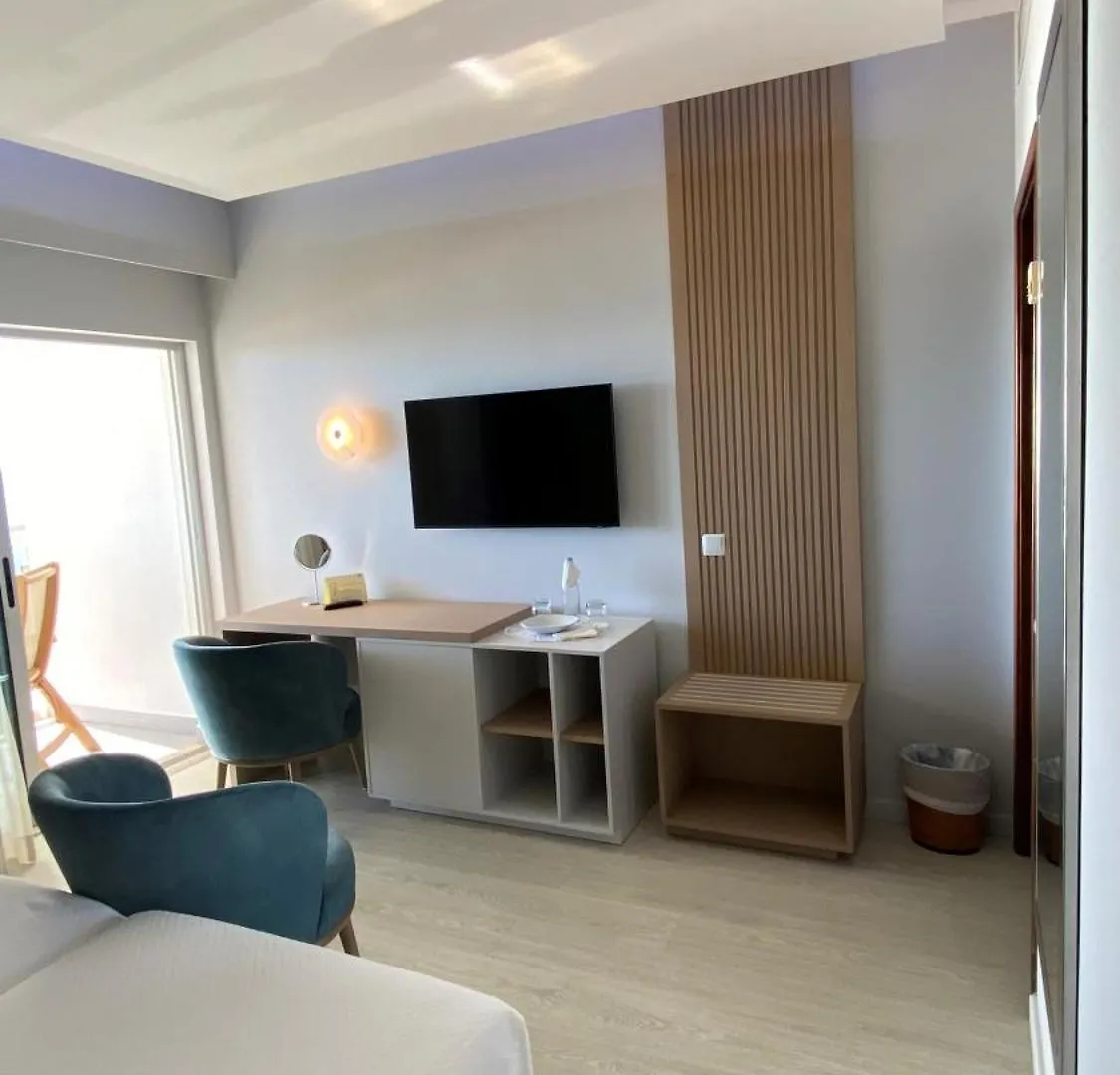 Alisios Hotel Albufeira 4*,