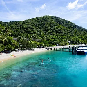 **** Resort Fitzroy Island Resort Australia