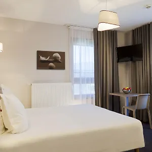Hotel Nehô Porte De Genève Annemasse