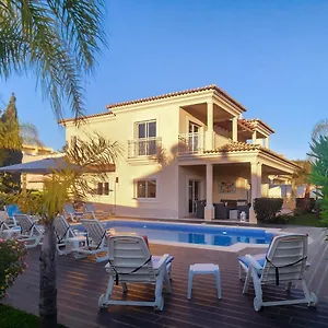 Sunshine By Check-in Portugal Villa