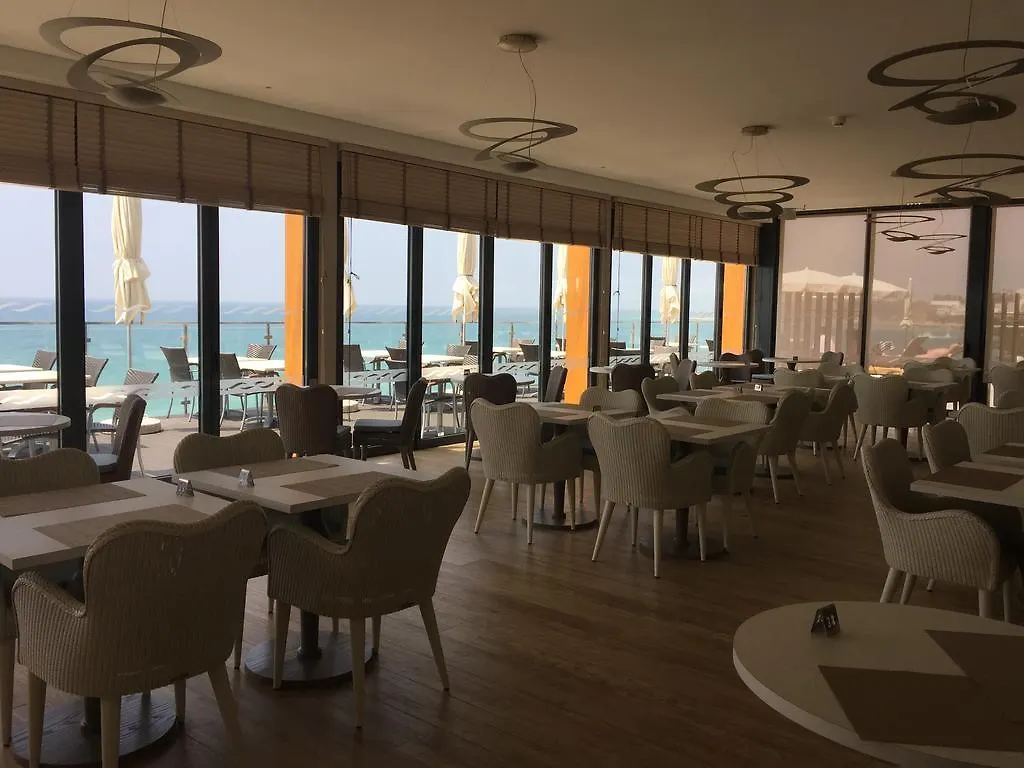 Alisios Hotel Albufeira 4*,